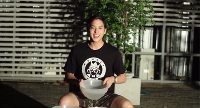 เจมส์ จิรายุ รับคำท้า #IceBucketChallengeTH