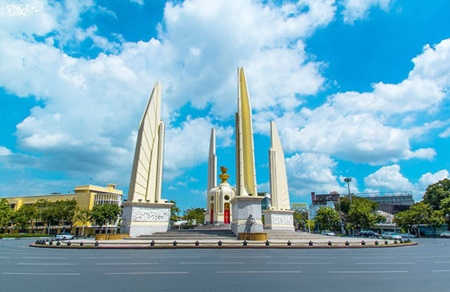 ประวัติวันรัฐธรรมนูญ
